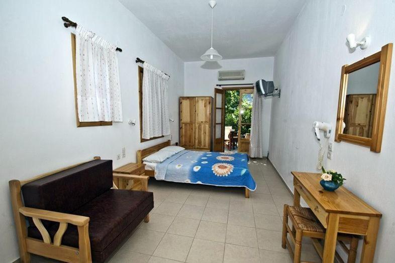 Athina Apartments Neo Klima Rum bild